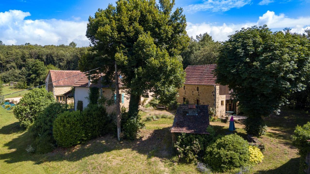Gites Le Clos De Veyrignac Buitenkant foto