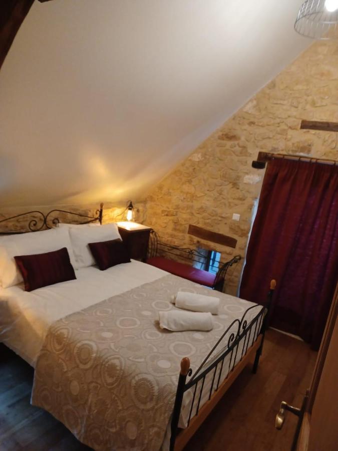 Gites Le Clos De Veyrignac Buitenkant foto